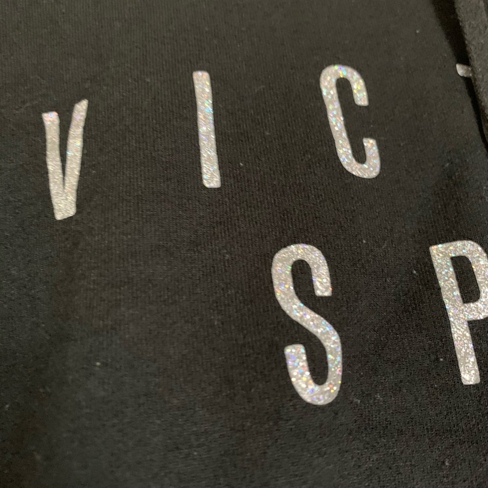Cropped hoodie - Picture 2 of 3